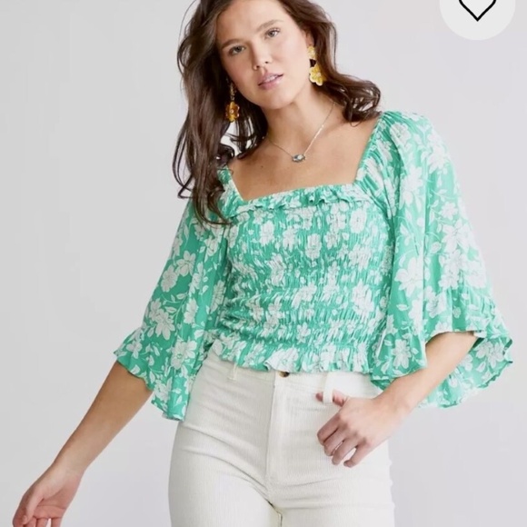 Billabong Be My Babe Cropped Top Sweet Grass Versatile Size Small EUC - Picture 1 of 9